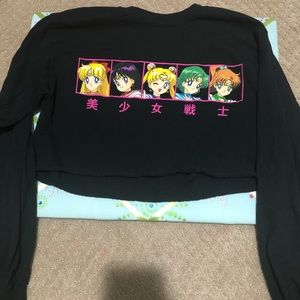 Sailor moon black crop top